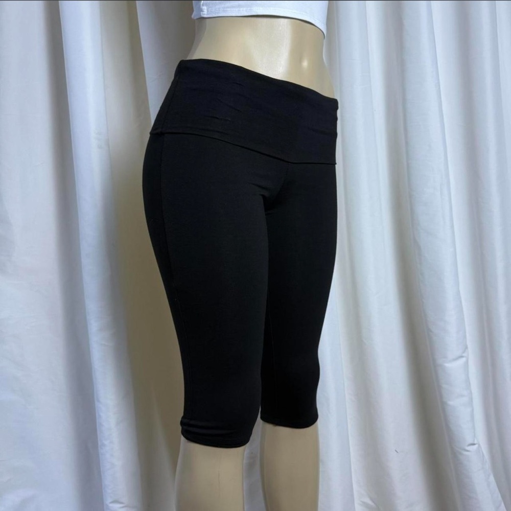 Fold Over Capri - Picture 4 of 6